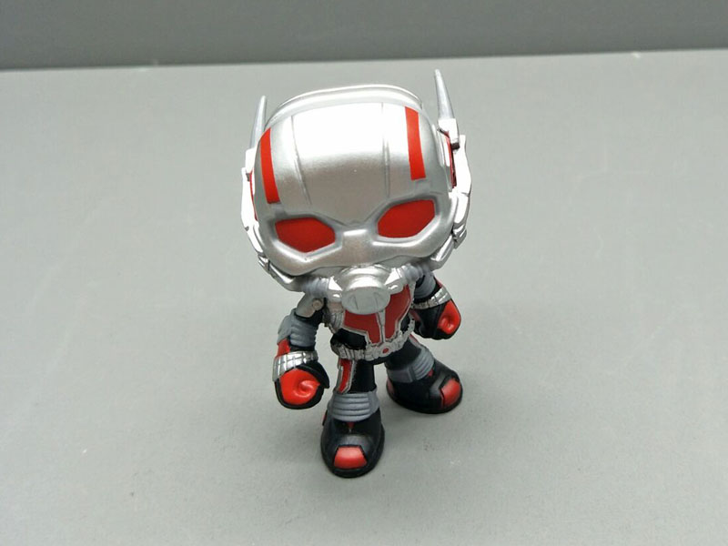 Funko pop anime model figure，red Ant-Man shake model ornaments